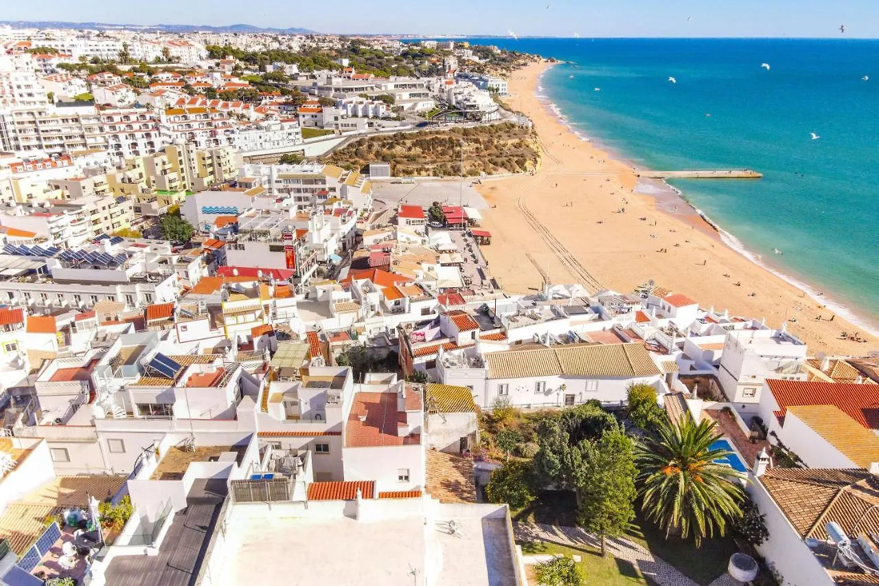 Dom wakacyjny Typical Fisherman'S Cottage With Amazing Sea Views! Albufeira